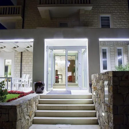 Dalmatina - Adults Only Aparthotel Bol